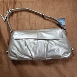 Liz Claiborne  Lt Gold Leather Purse